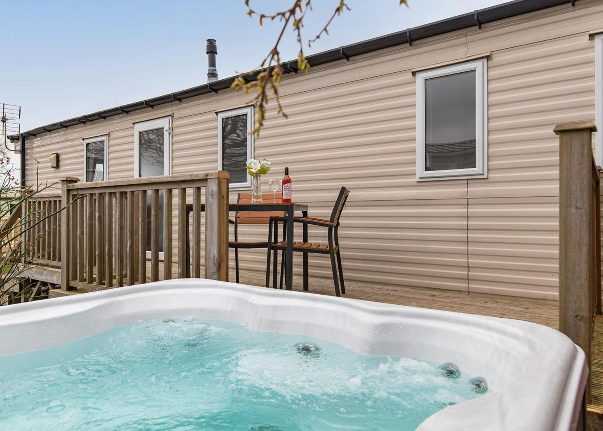 Noble Court Holiday Park Narberth Extérieur photo